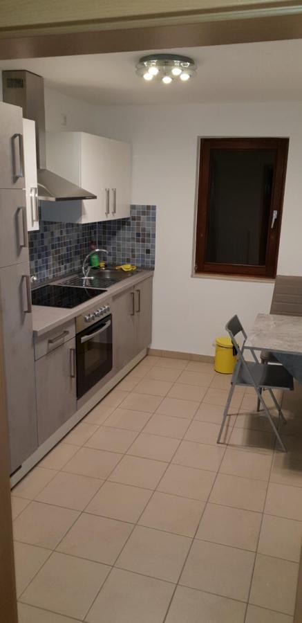 Private Unterkunft Askinartar Apartman Mainz Kültér fotó